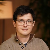 Ilya Valmianski
